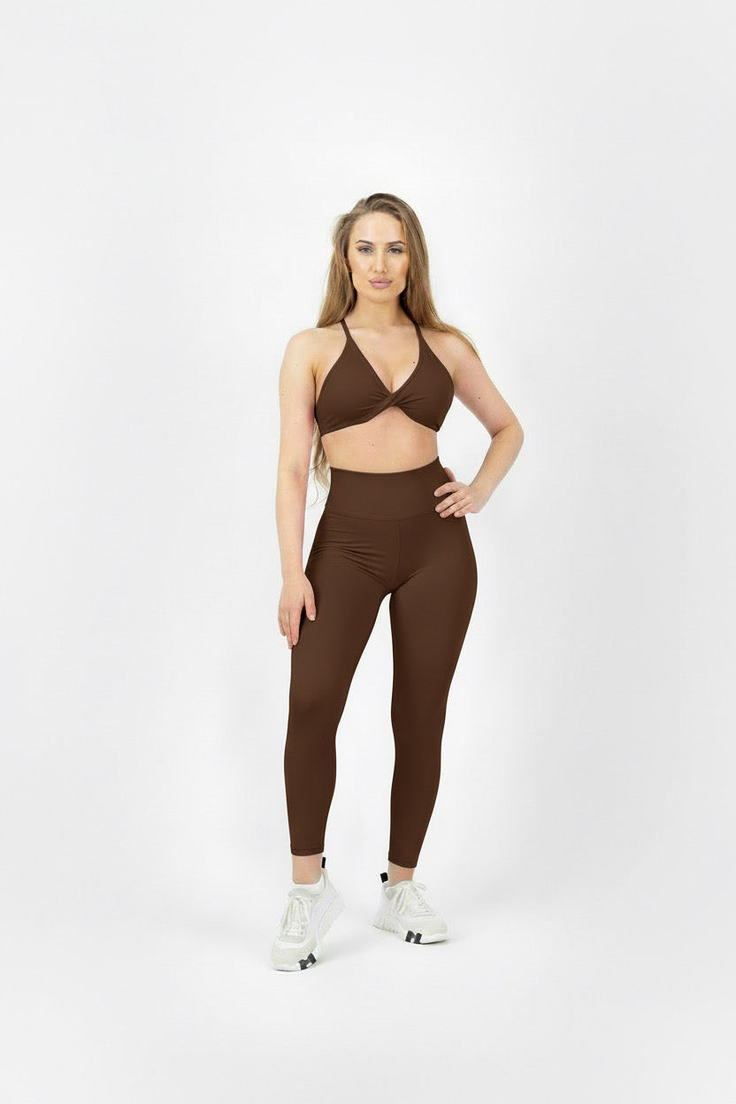 Nuréa Elan Twist Front Top
